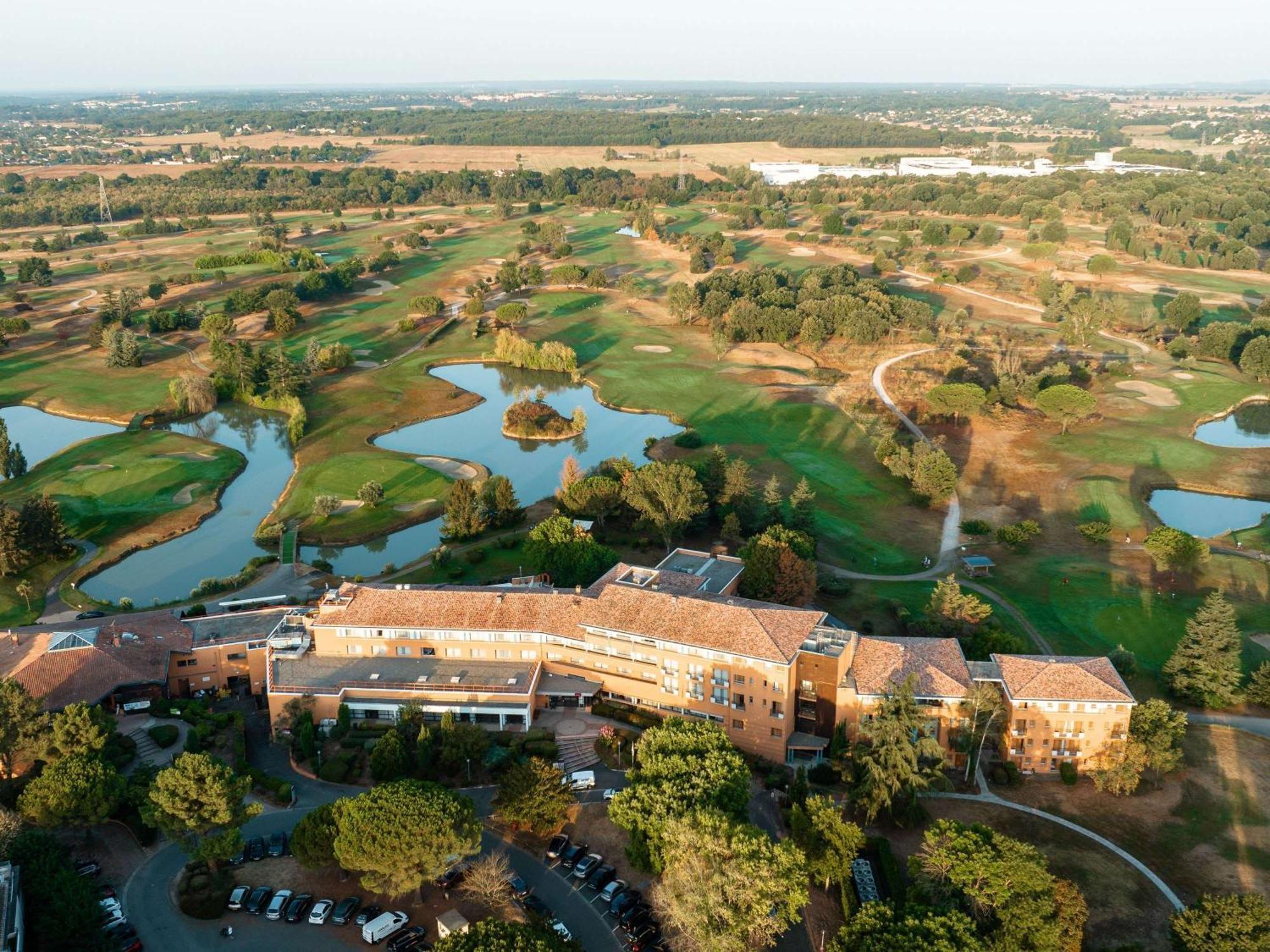 Mercure Toulouse Aeroport Golf De Seilh Exterior photo